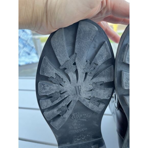 John Fluevog Derby Swirl Boot (6eye) Size 8.5 Women- Burgundy Rub Off - Picture 12 of 13